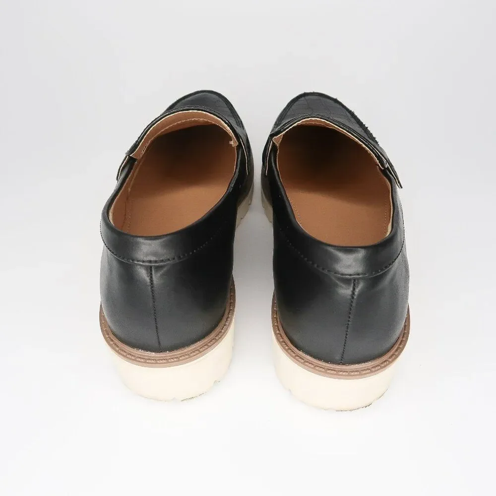 Journee Collection Womens Black Croc Embossed Lug Sole Penny Loafers Size‎ 9.5
